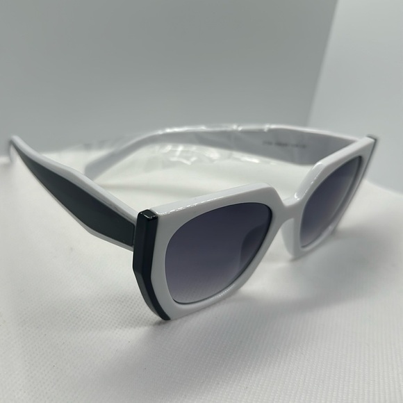 Cat Eye Women Sunglasses Retro Clear Gradient Shades UV400  Colorful Sun Glasses main image 13